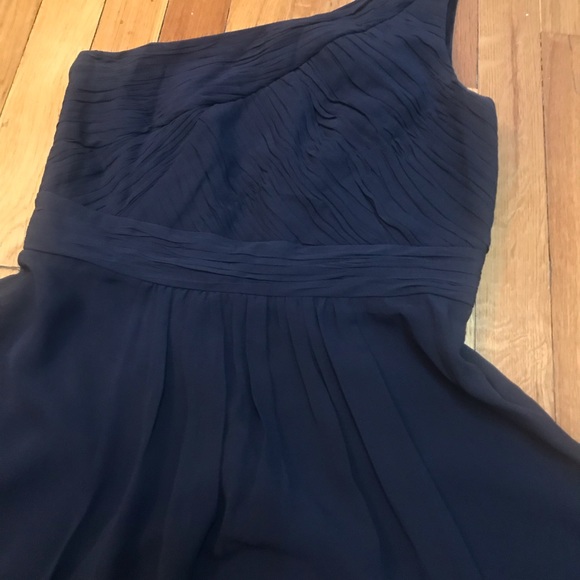 Ann Taylor, one shoulder  chiffon dress - Picture 3 of 6
